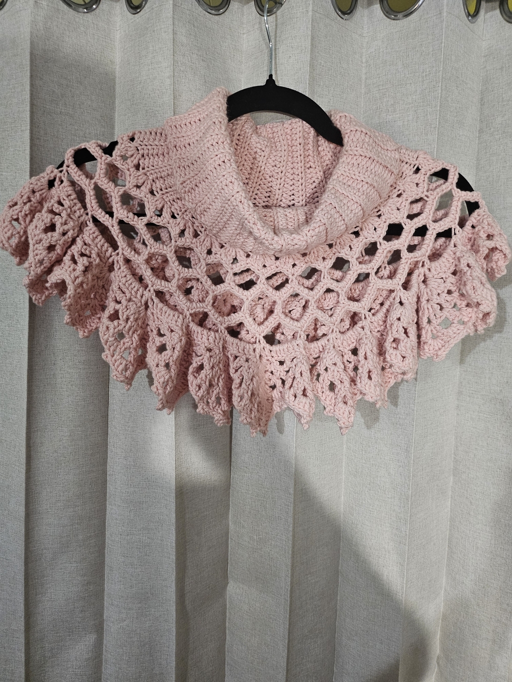 Women's Crochet Mock Neck Sweater Capelet - Pink